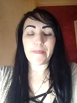 Snapshot of ArianaXFresh chatting on November 2025 11:13:02 AM ArianaXFresh online show from November 2025 11:13:02 AM