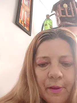 karlaanqui1 online show from March 2026 07:36:02 PM