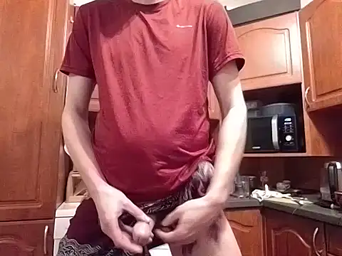 Snapshot of kromi93 chatting on November 2025 04:38:01 PM kromi93 online show from November 2025 04:38:01 PM