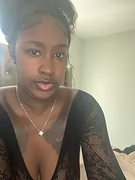 ToyaThick online show from March 2026 05:06:01 PM