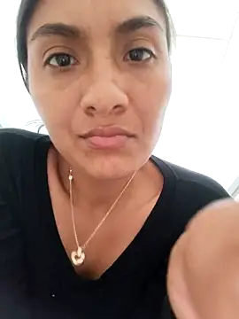 Uvit online show from December 2025 08:37:02 PM