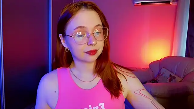 Erica Nelson online show from April 2026 01:32:01 AM