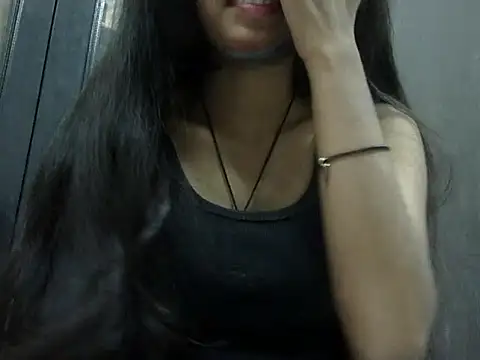 SEXY PRIYA83 online show from March 2026 12:33:01 PM
