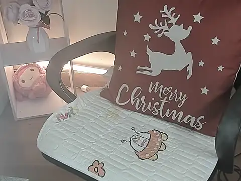 Lee-Young66 online show from March 2026 03:41:02 AM