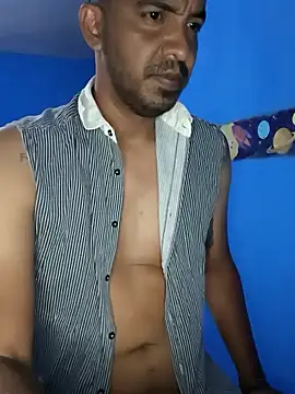 loboalexxx online show from November 2025 05:56:02 PM