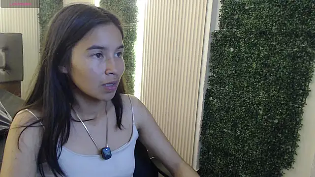 bunnywhite21 online show from January 2026 05:27:02 PM