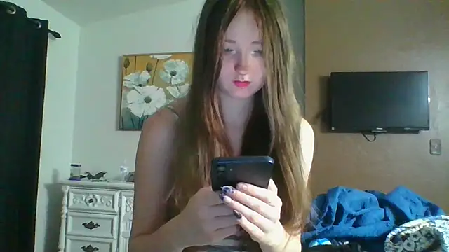 Snapshot of Kayluvs88 chatting on April 2026 04:16:01 AM Kayluvs88 online show from April 2026 04:16:01 AM