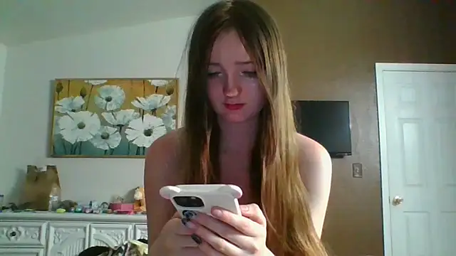 Snapshot of Kayluvs88 chatting on May 2026 04:17:02 AM Kayluvs88 online show from May 2026 04:17:02 AM