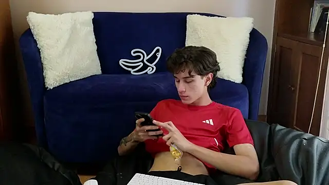 Derekswan online show from November 2025 09:36:01 PM