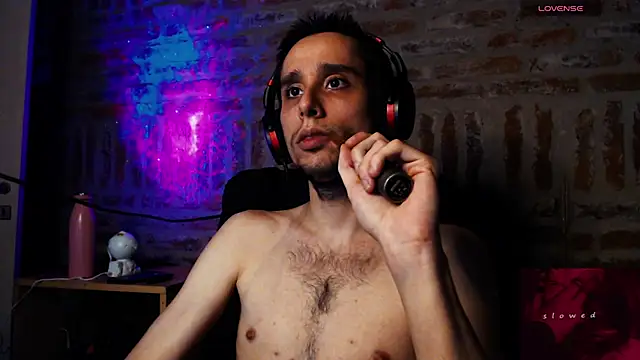 CaramelToy online show from March 2026 04:18:02 AM