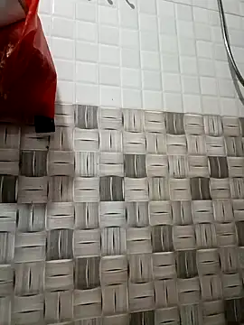 thuy-kieu online show from February 2026 10:06:01 PM