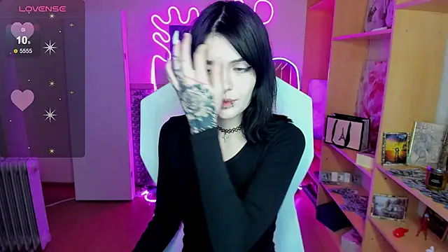 EmmaDarkk online show from November 2025 08:58:02 AM