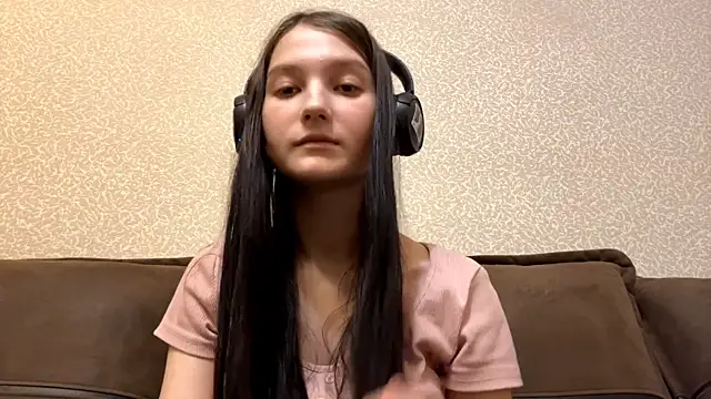 AurorAurora online show from December 2025 09:14:01 AM