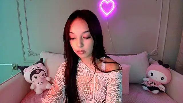 Snapshot of mooniejin chatting on December 2025 12:54:01 PM mooniejin online show from December 2025 12:54:01 PM