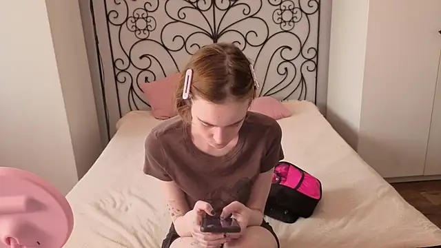 Danny loves Mary online show from March 2026 02:02:01 AM