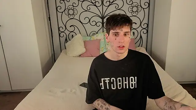 Danny loves Mary online show from March 2026 11:27:02 AM