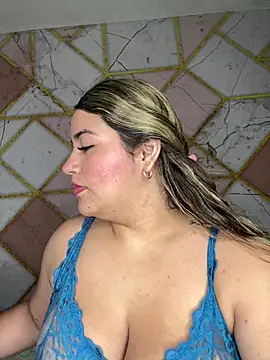 Amira Malia online show from March 2026 11:13:01 AM