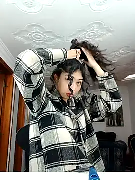 Emmaskinny online show from November 2025 12:48:02 PM