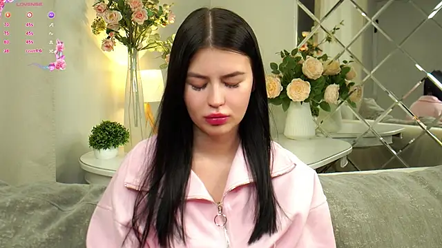 CoreenYorton online show from February 2026 01:21:02 AM