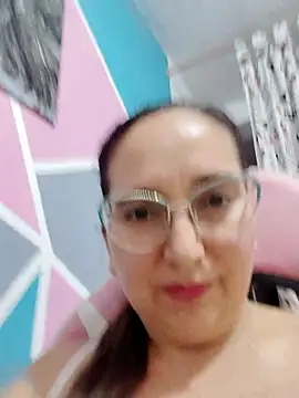 LaLey2702 online show from November 2025 02:48:02 AM