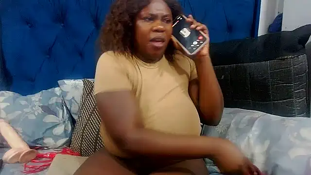 Snapshot of DarkCherryx chatting on January 2026 05:49:02 PM DarkCherryx online show from January 2026 05:49:02 PM