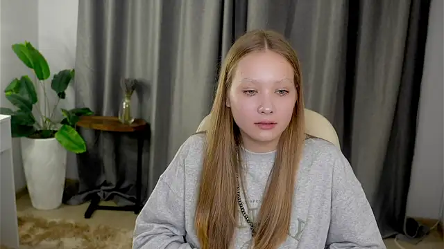 AdalineSheetz online show from November 2025 01:55:01 PM