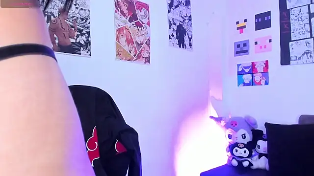 lilithDraven  online show from March 2026 01:00:01 PM