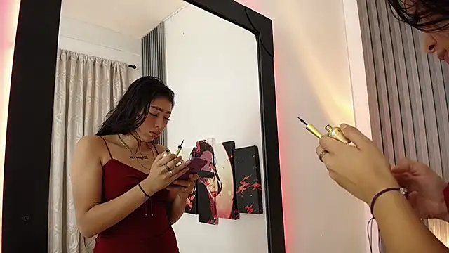 Kitsune chan18 online show from November 2025 01:00:02 PM