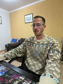 Snapshot of Lucasjandre chatting on June 2026 01:39:01 AM Lucasjandre online show from June 2026 01:39:01 AM