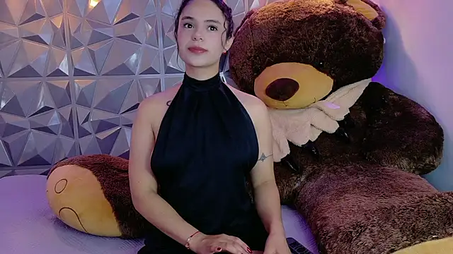 Snapshot of Ciara_Lawrence chatting on November 2025 01:10:02 PM Ciara Lawrence online show from November 2025 01:10:02 PM