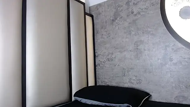 Snapshot of GabyeAndy chatting on November 2025 04:33:02 AM GabyeAndy online show from November 2025 04:33:02 AM