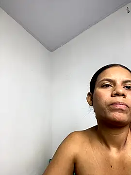 lineichun1708 online show from November 2025 07:07:02 PM