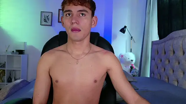 estebanperez 26 online show from April 2026 12:17:02 PM