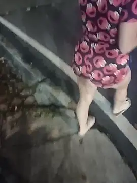 MAX Jhonnson online show from December 2025 04:51:01 AM