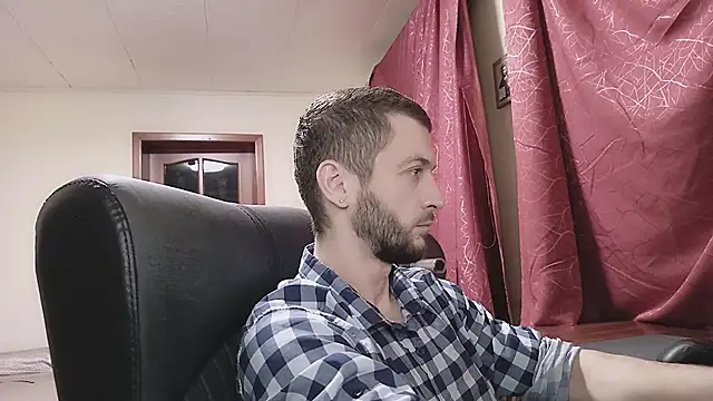 Snapshot of 333Alone_in_theDark777 chatting on November 2025 08:31:01 PM 333Alone in theDark777 online show from November 2025 08:31:01 PM