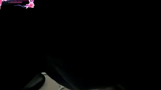 Snapshot of kcosatanrica chatting on March 2026 12:05:01 AM kcosatanrica online show from March 2026 12:05:01 AM