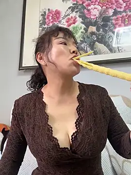 oo-shanshan online show from February 2026 02:53:01 AM