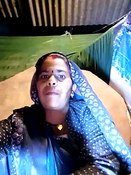 Neetujk online show from December 2025 03:43:02 PM