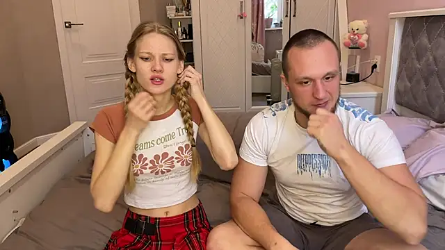 Daisy Couple online show from January 2026 07:35:02 AM