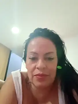 kristal253 online show from November 2025 10:43:01 PM