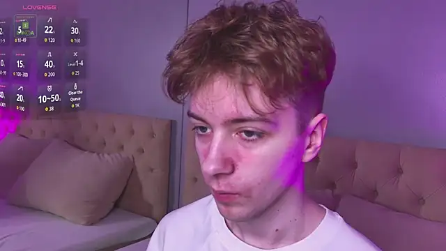 Paul Holt online show from November 2025 08:31:01 PM