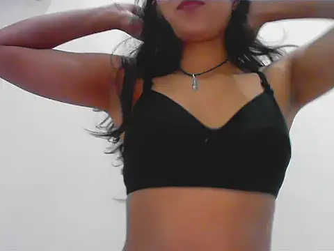 Anika Singh online show from November 2025 01:43:03 PM