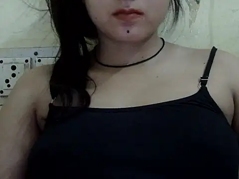 Snapshot of Anika_Singh chatting on May 2026 10:32:01 AM Anika Singh online show from May 2026 10:32:01 AM