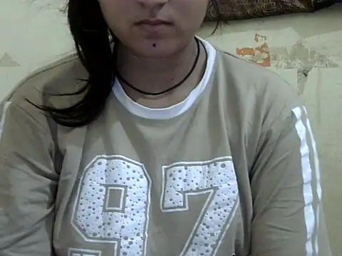 Snapshot of Anika_Singh chatting on May 2026 09:37:01 AM Anika Singh online show from May 2026 09:37:01 AM