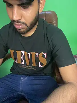 hotyyyyjonny online show from June 2026 03:47:01 PM