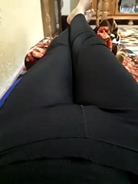 Tota sexi online show from November 2025 10:15:01 AM