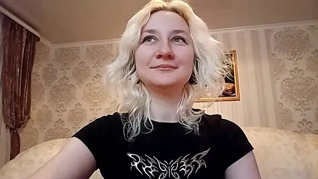 KyokoAck online show from November 2025 03:01:02 PM