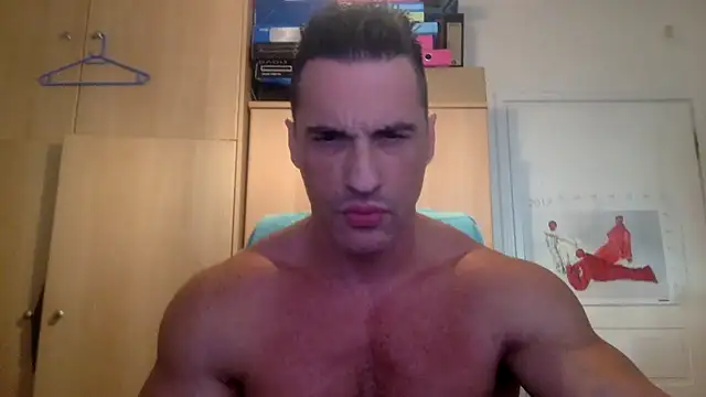 bubblemaleass35 online show from November 2025 12:16:01 PM