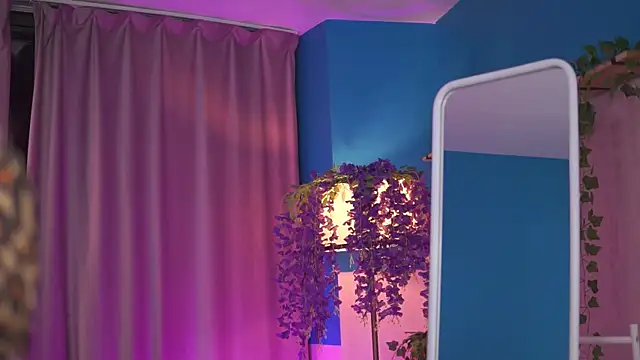 ElyssawetXX online show from April 2026 06:27:01 PM