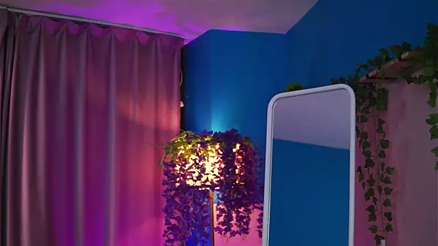 ElyssawetXX online show from April 2026 06:20:01 PM